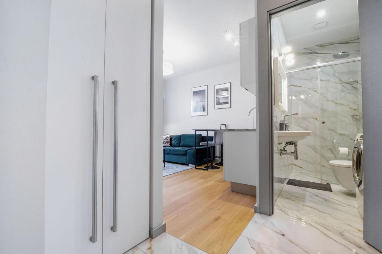 Design Apartment Loft Majori With Large Terrace Jurmala Ngoại thất bức ảnh